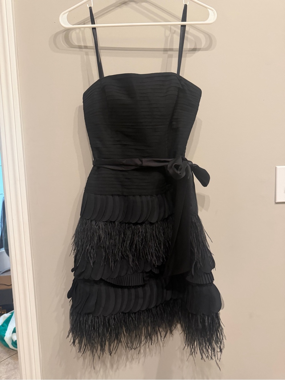 BCBGMaxAzria Black Strapless Feather-Trim Cocktail Dress